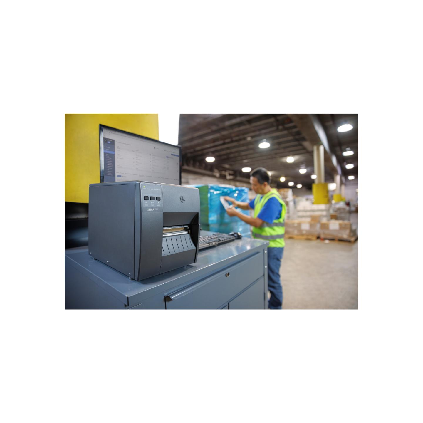 Impresora de etiquetas semi-industrial 4"Zebra ZT111